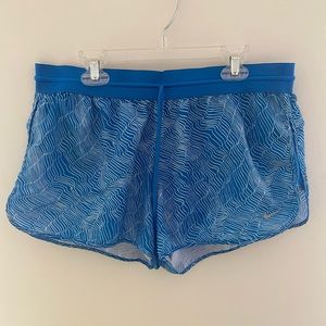 Nike Women’s Dri-Fit Run Fast 2.5" Running Shorts Size L
